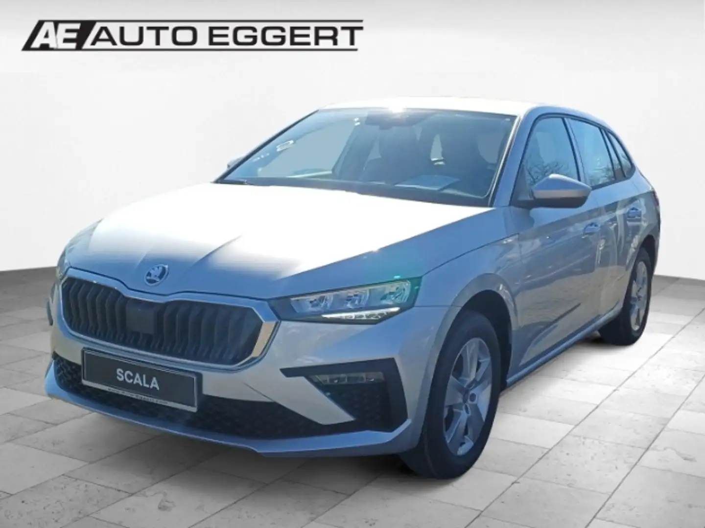 Skoda Scala Essence 1,0 TSI 85 kW 6- Gang-Schaltgetrie AHK-kla Argento - 1