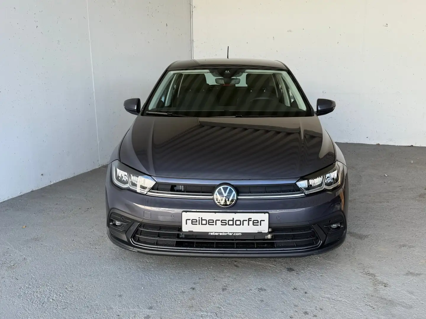 Volkswagen Polo 4Me TSI Grau - 2