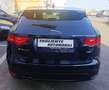 Jaguar F-Pace F-Pace 2015 2.0d Prestige AWD 180 CV Blu/Azzurro - thumbnail 4
