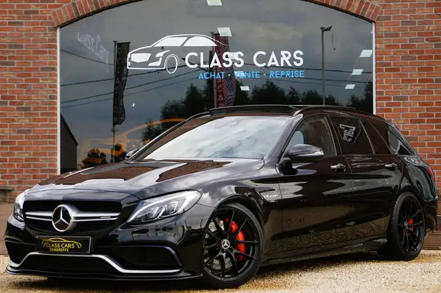 Mercedes-Benz C 63 AMG V8 4.0 476ch / AUTO 7 RAPPORTS / NAVI / TOIT PANO / MULTIBEAM LED / DISTRONIC / CARNET ENTRETIEN MERCEDES COMPLET