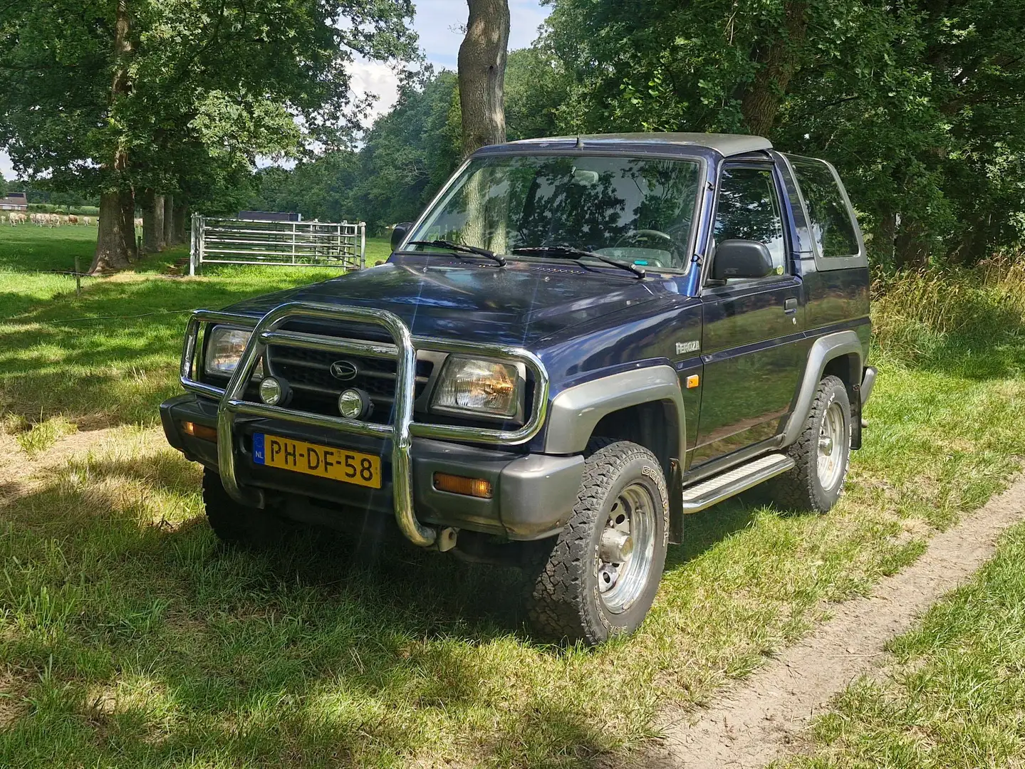 Daihatsu Feroza Feroza 1.6 Resin-Top SX Blue - 1