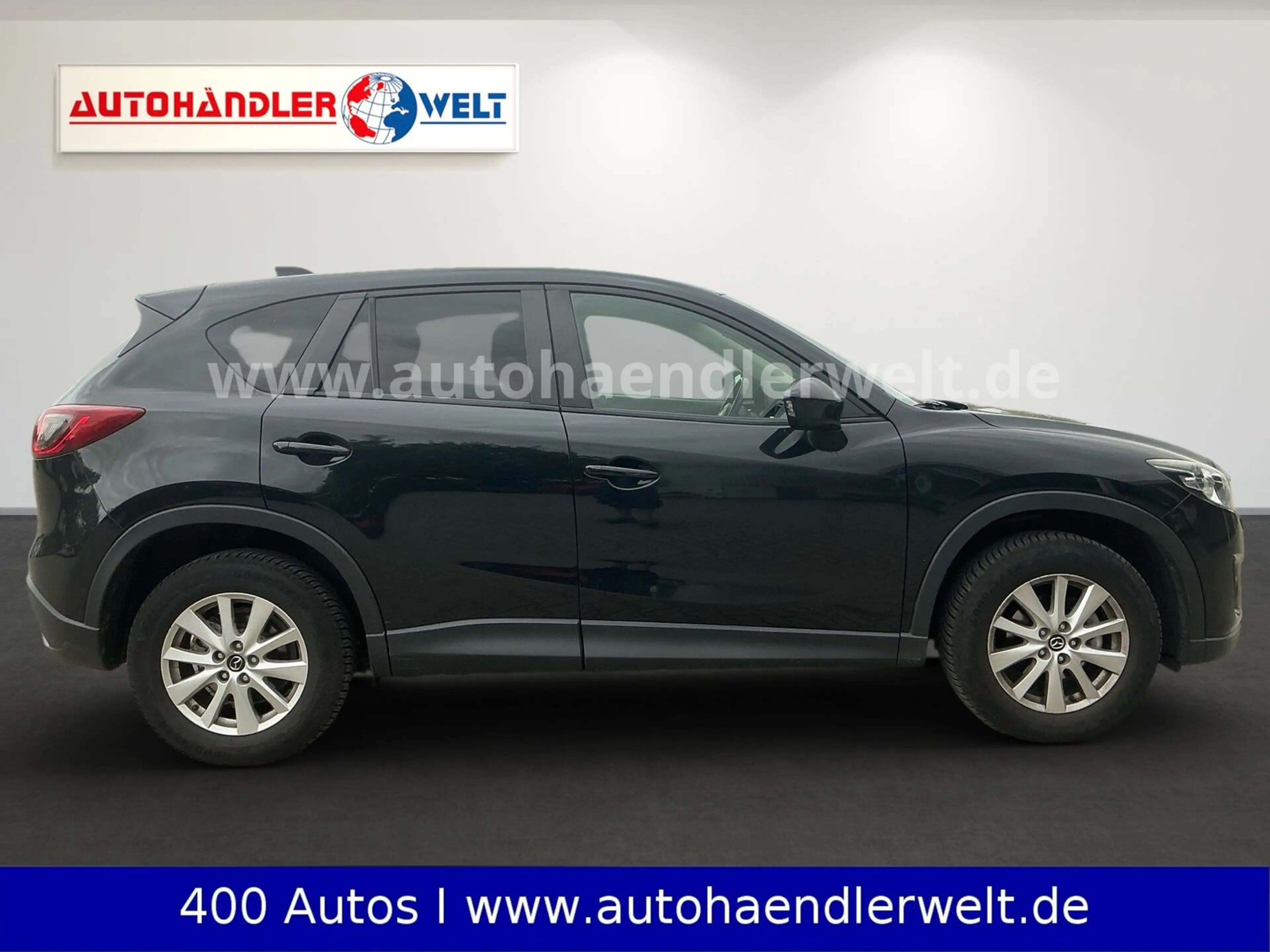 Mazda CX-5 2.0 Center-Line AWD — photo 4