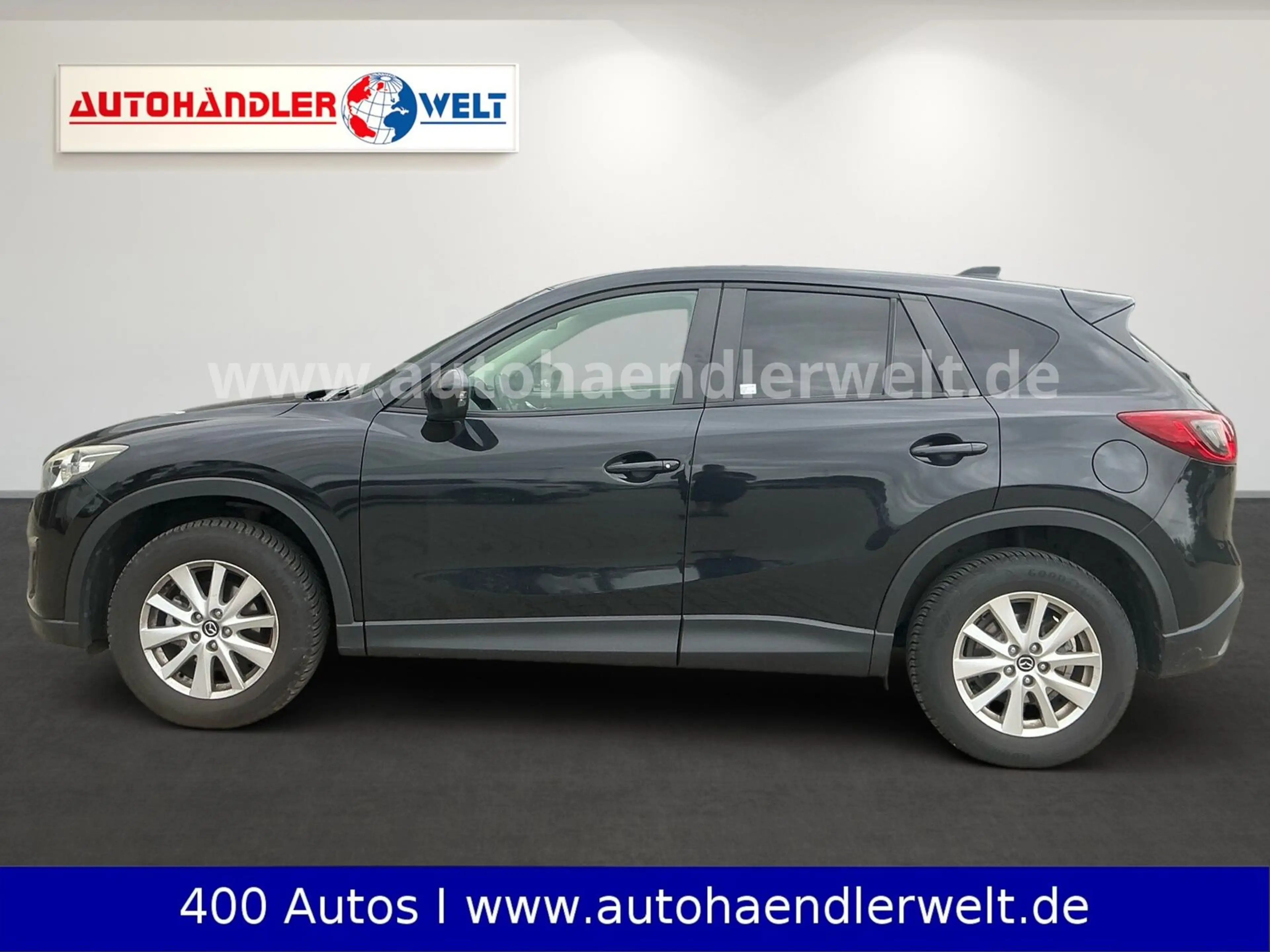 Mazda CX-5 2.0 Center-Line AWD — photo 7