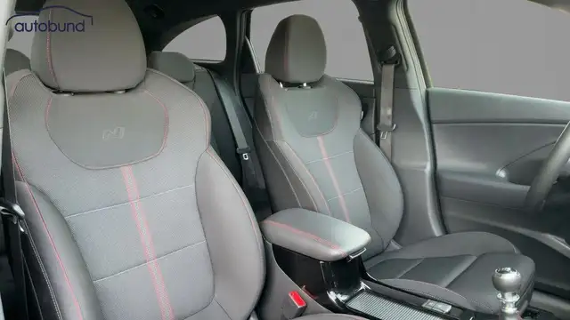 Hyundai i30 view 6