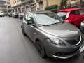 Lancia Ypsilon 1.0 firefly hybrid Silver s&s 70cv Grigio - thumbnail 2