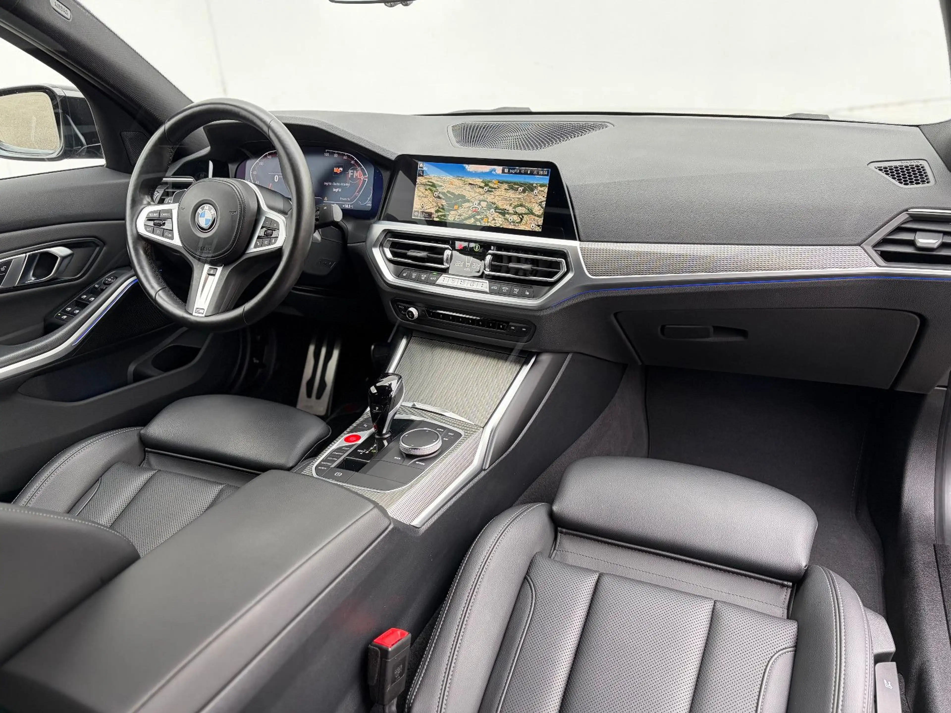 BMW 330 d ///M-SPORT*SHADOW LINE*1.HAND*DRAVIT GRAU* — photo 18