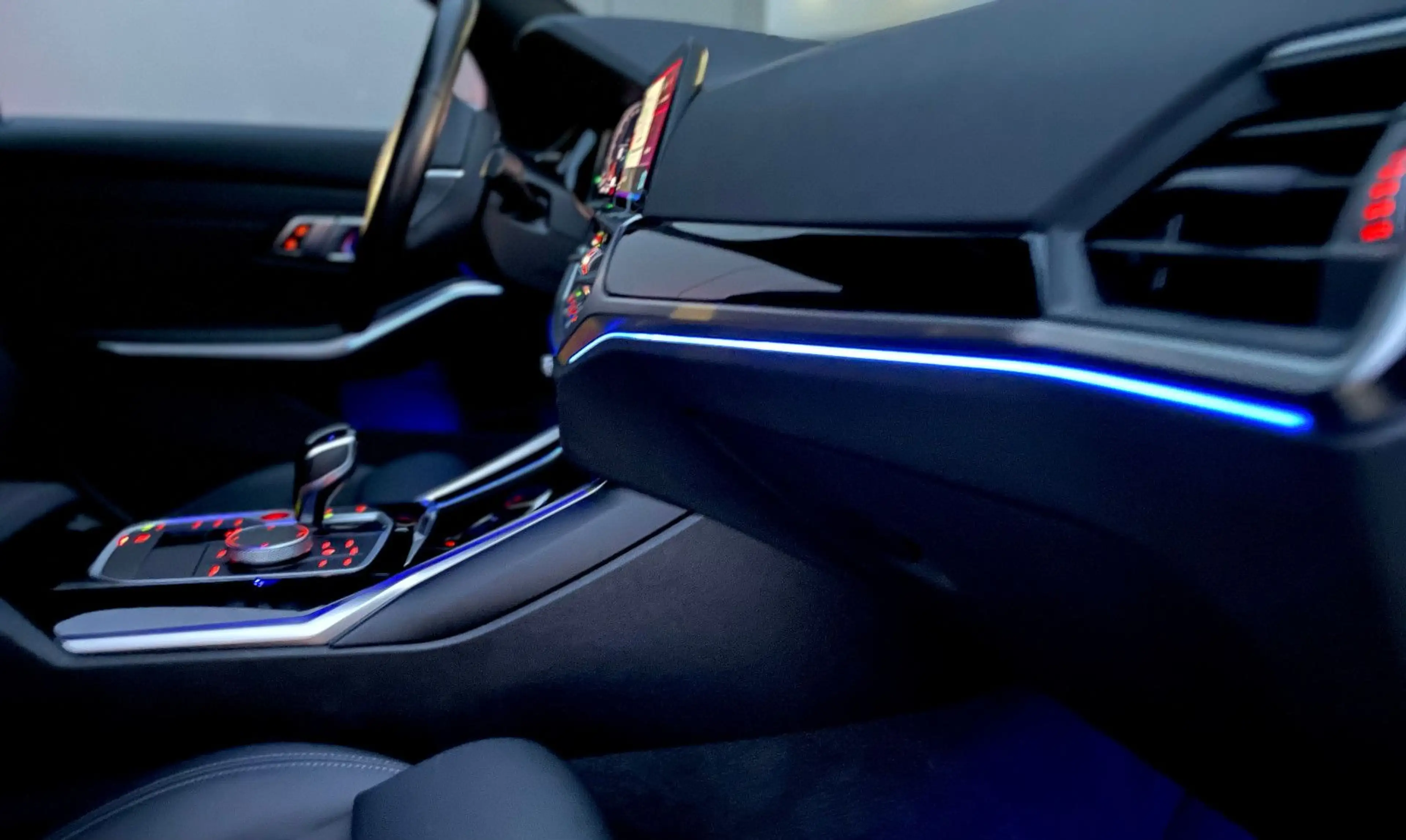 BMW 330 d ///M-SPORT*SHADOW LINE*1.HAND*DRAVIT GRAU* — photo 15
