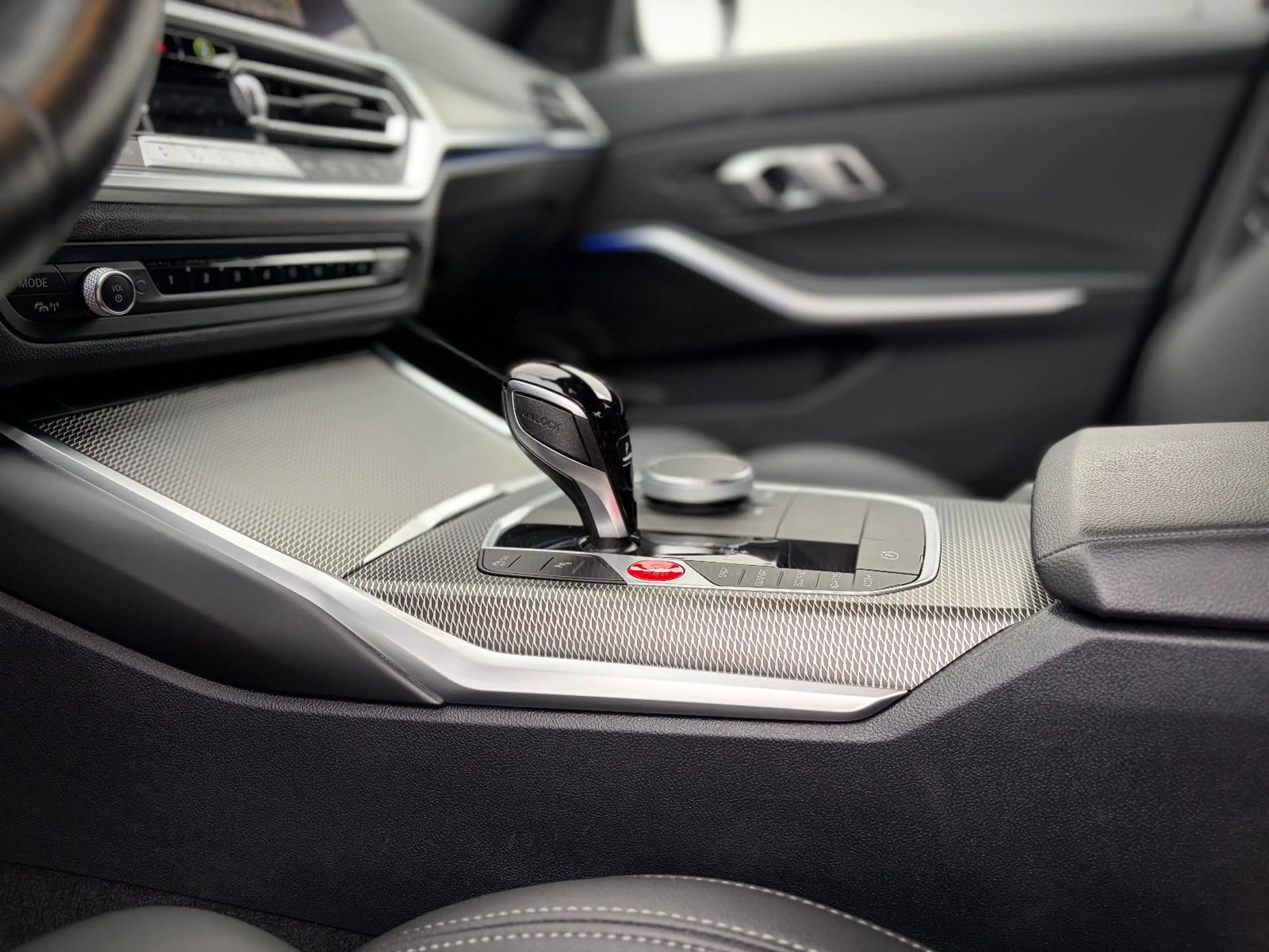 BMW 330 d ///M-SPORT*SHADOW LINE*1.HAND*DRAVIT GRAU* — photo 31