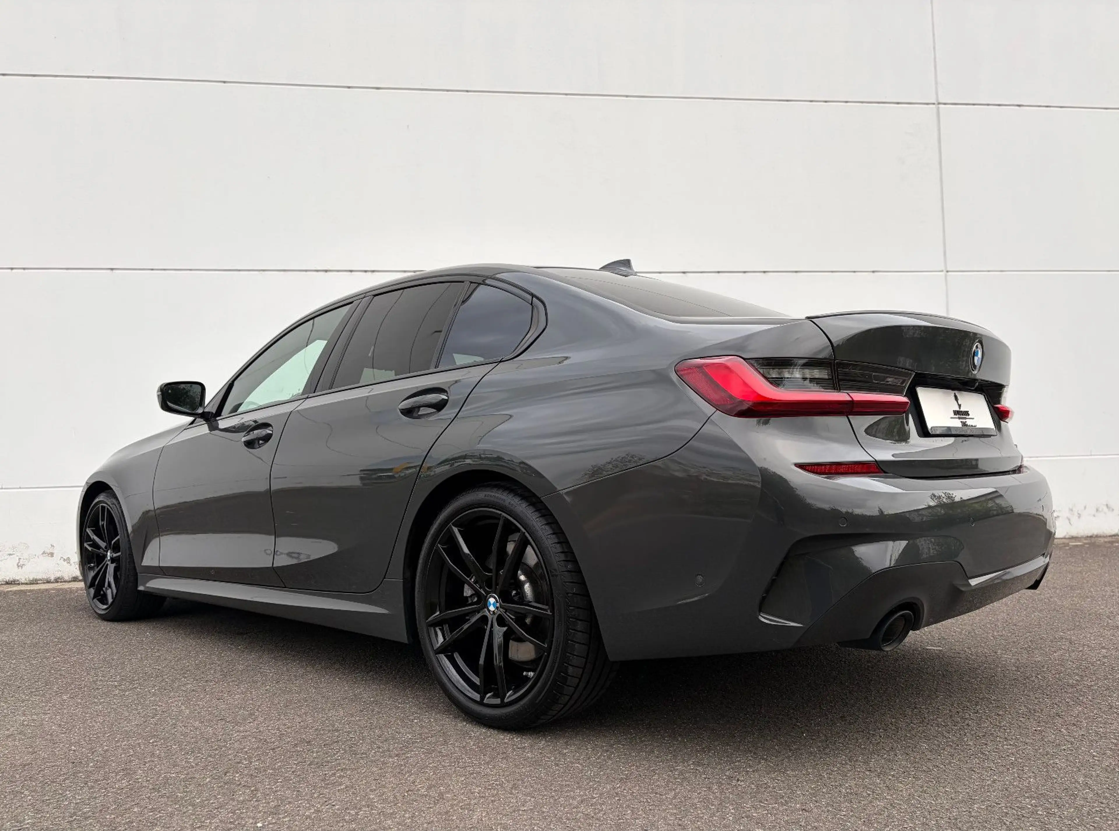 BMW 330 d ///M-SPORT*SHADOW LINE*1.HAND*DRAVIT GRAU* — photo 5