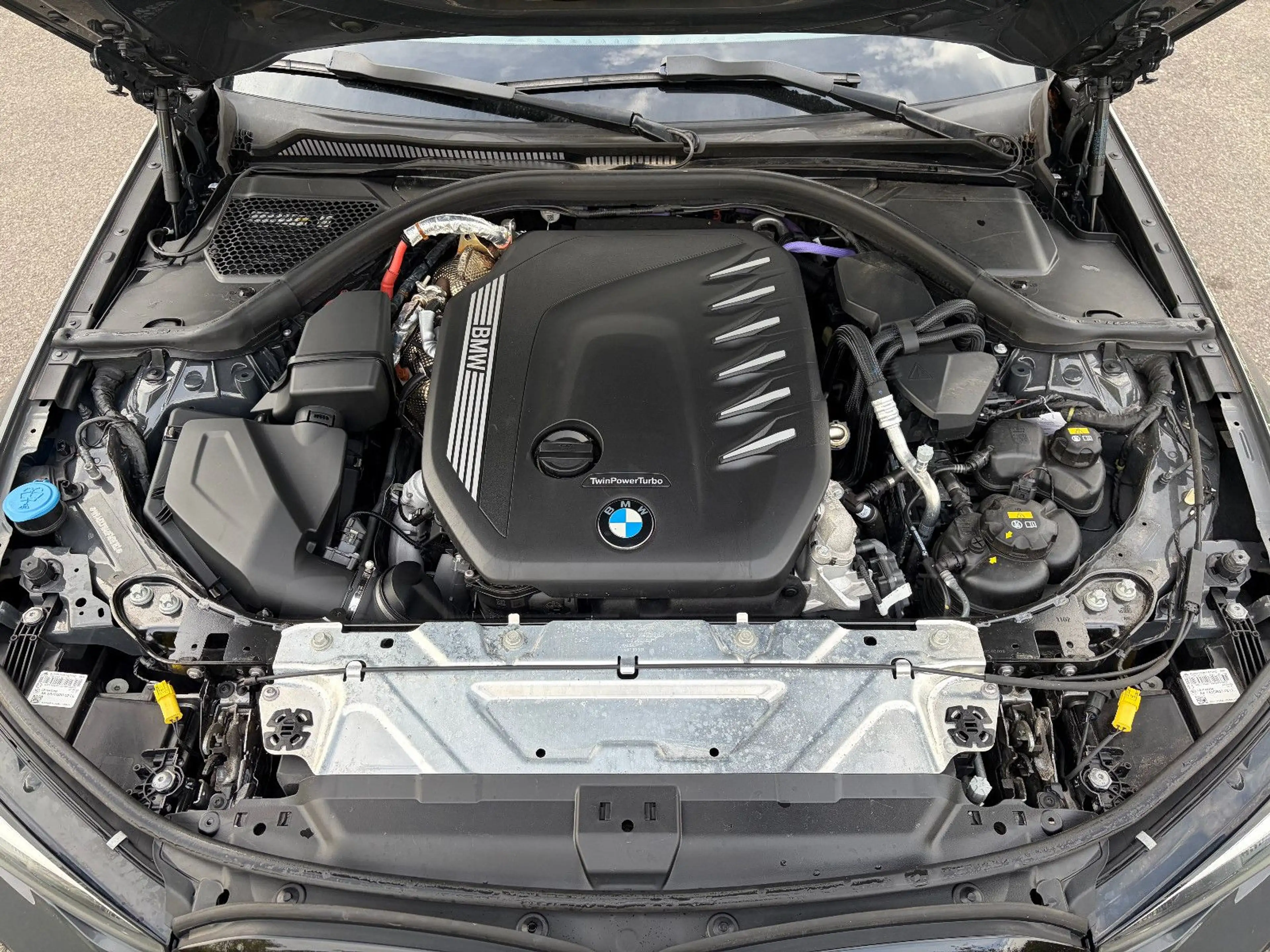 BMW 330 d ///M-SPORT*SHADOW LINE*1.HAND*DRAVIT GRAU* — photo 10