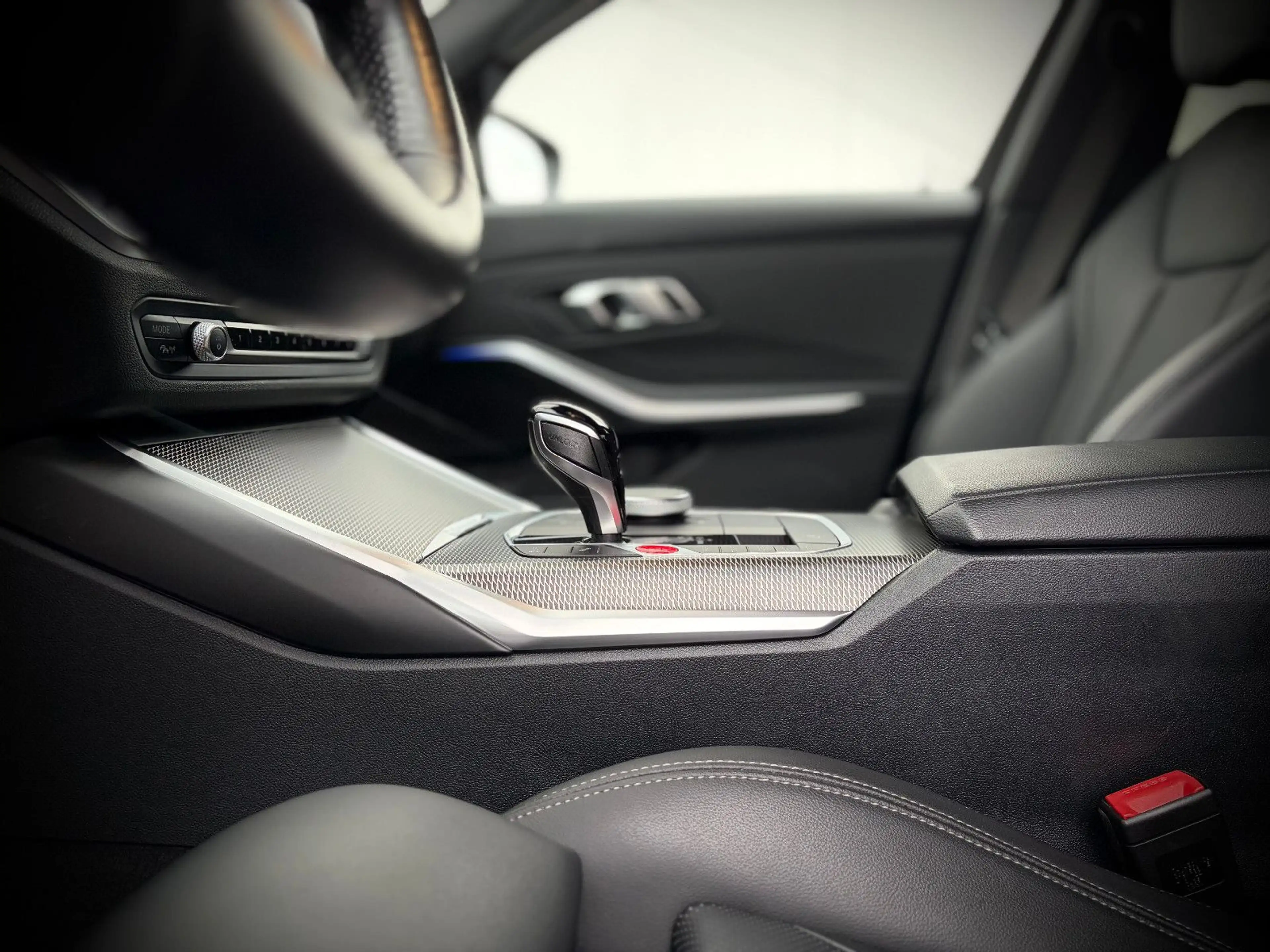 BMW 330 d ///M-SPORT*SHADOW LINE*1.HAND*DRAVIT GRAU* — photo 24