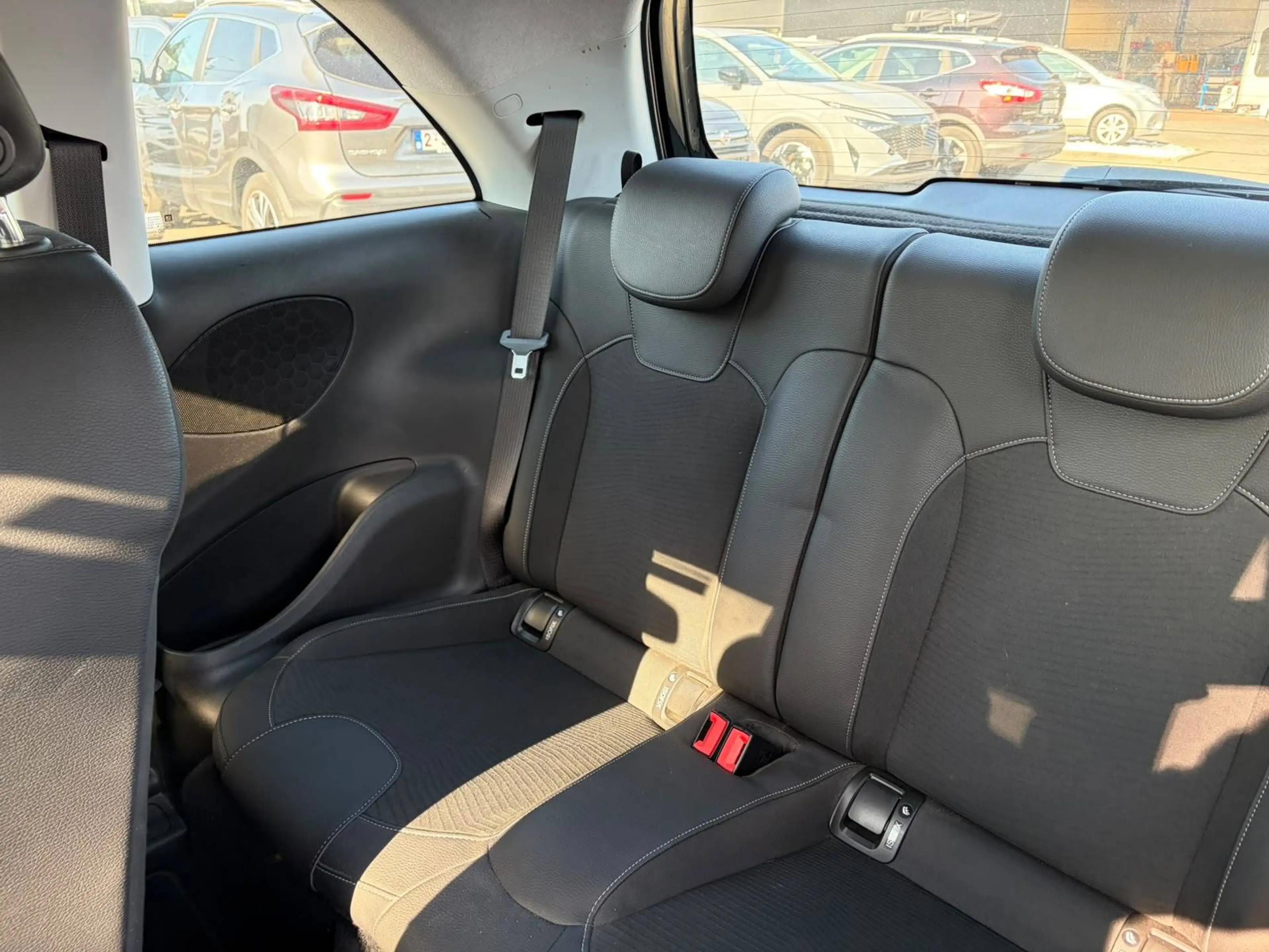 Opel Adam Adam 1.2i Black Jack (EU6.2) — photo 15