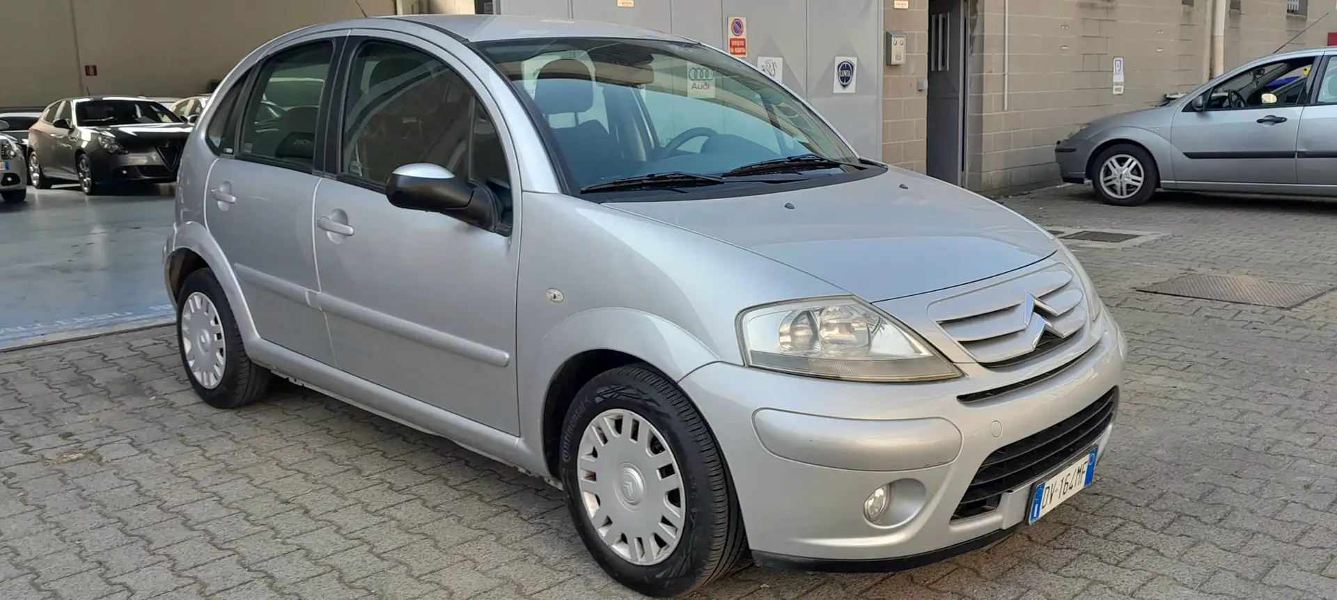 Citroen C3 1.1 Exclusive Style NeopatentatiOK Argento - 1