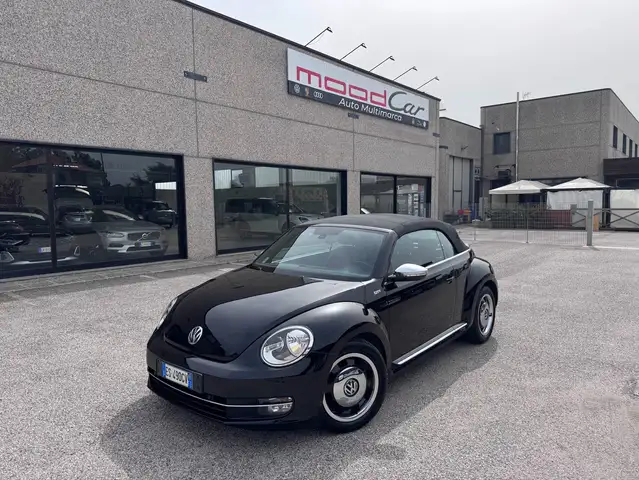 Volkswagen Beetle Cabrio 1.6 tdi Design 105cv UNICO PROPRIETARIO