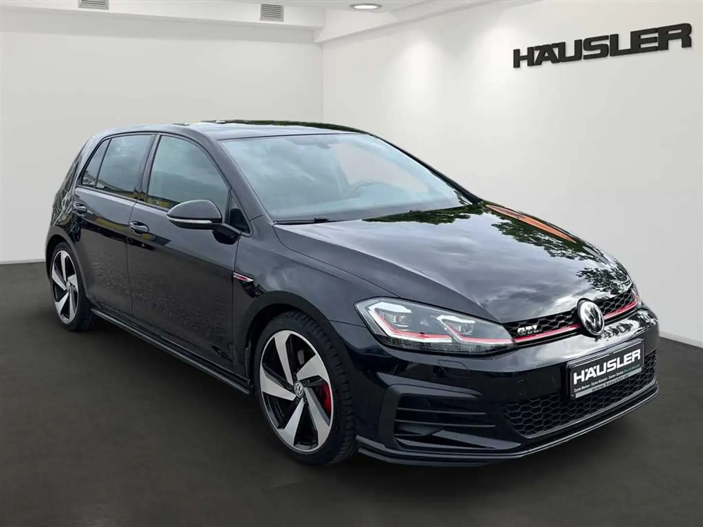 Volkswagen Golf VII 2.0 TSI GTI mit ACC*Navi*SHZ*Klima Negro - 2