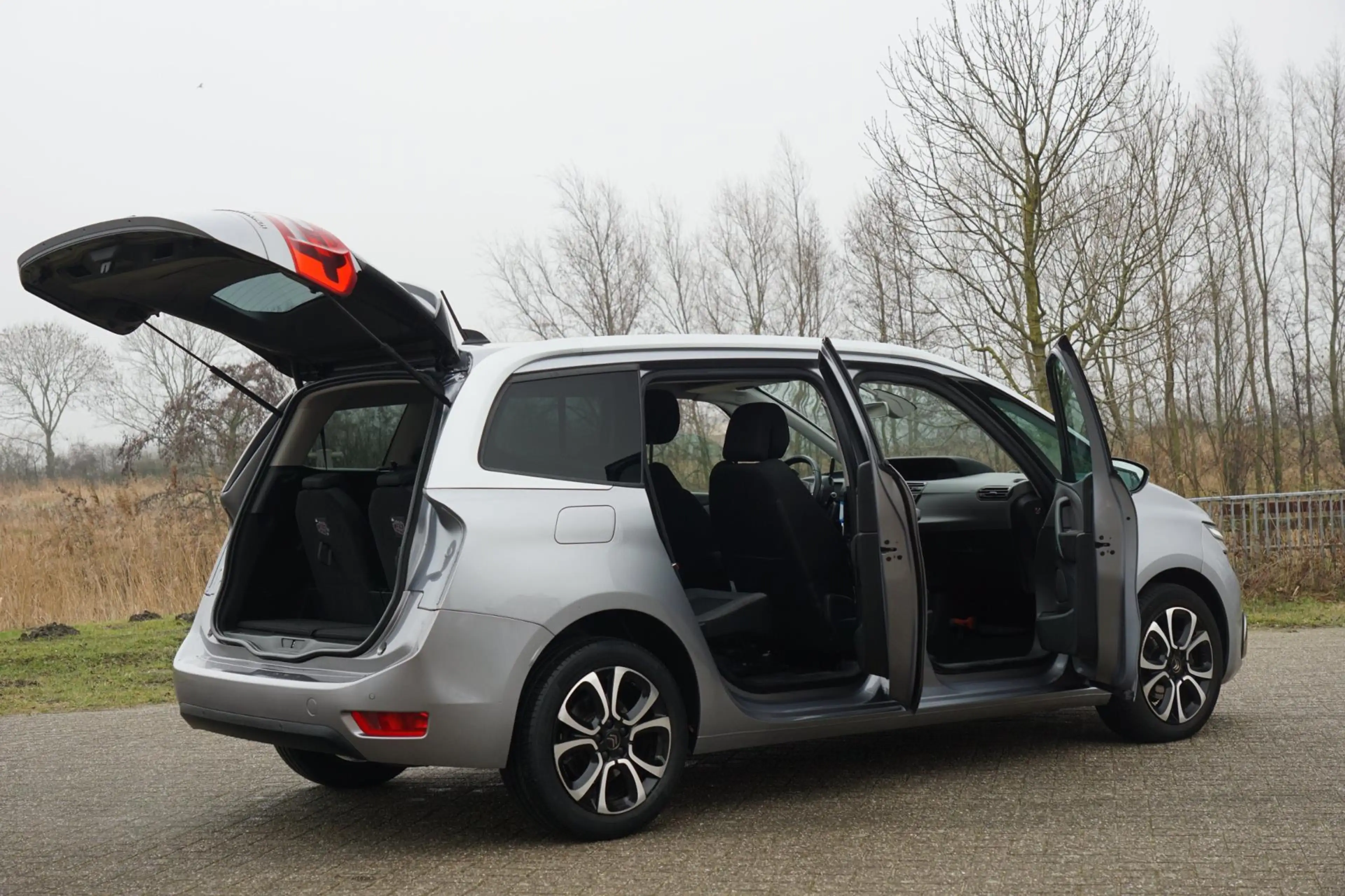 Citroen Grand C4 SpaceTourer 1.2 PureTech Business Automaat - Gris Artense - Ca — photo 25