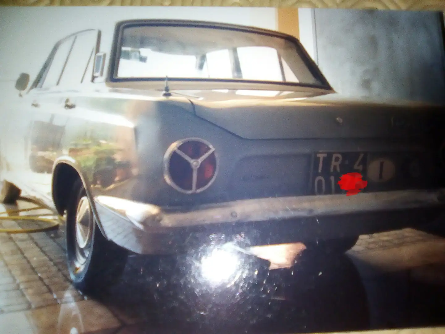 Ford Consul CORTINA Argento - 1