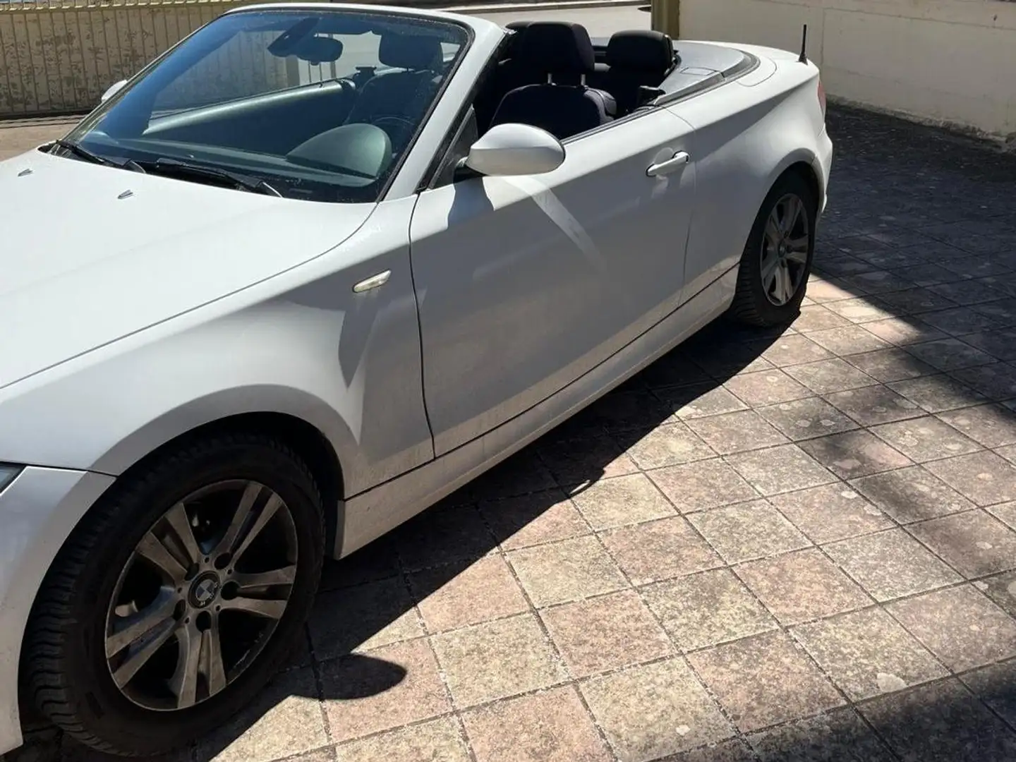 BMW 118 118d Cabrio 2.0 Eletta 143cv Bianco - 2