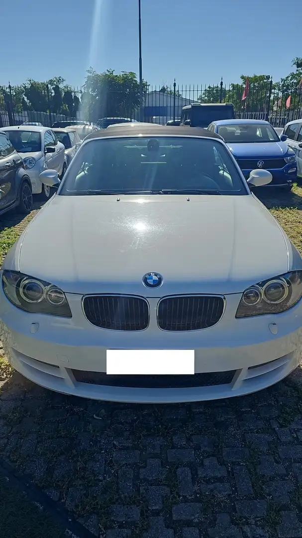 BMW 118 118d Cabrio 2.0 Eletta 143cv Bianco - 1