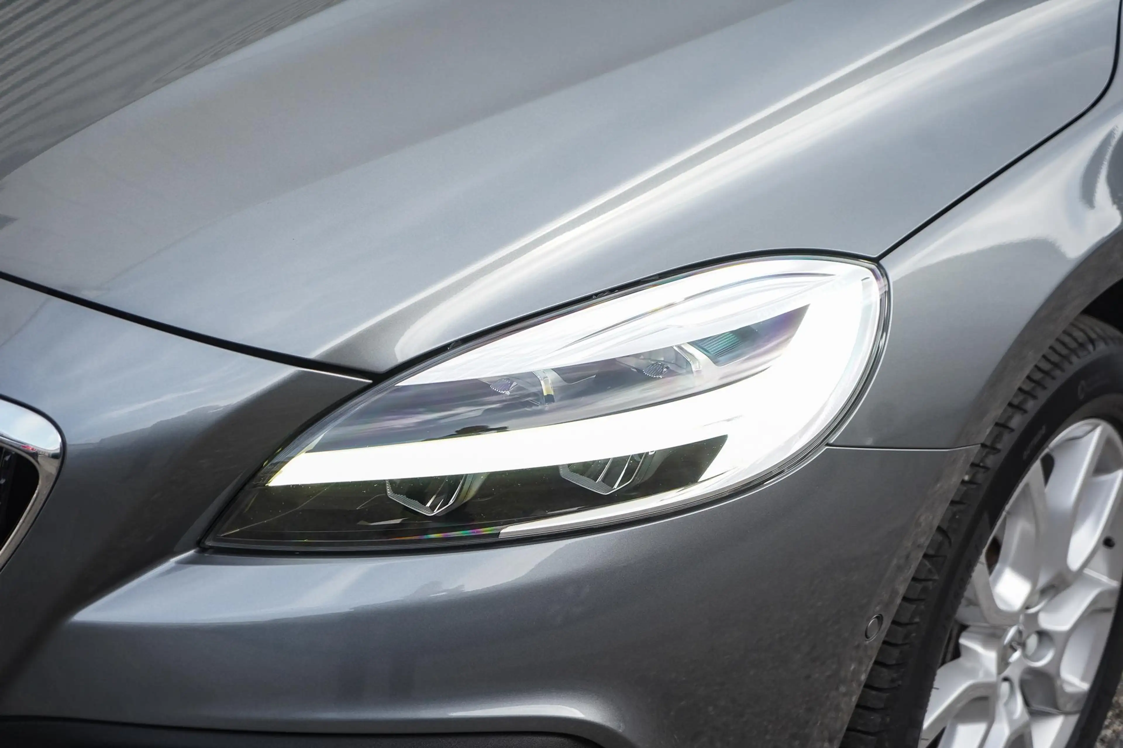 Volvo V40 Cross Country 1.5 T3 Polar+ Luxury Automaat | Camera | Navigatie — photo 4