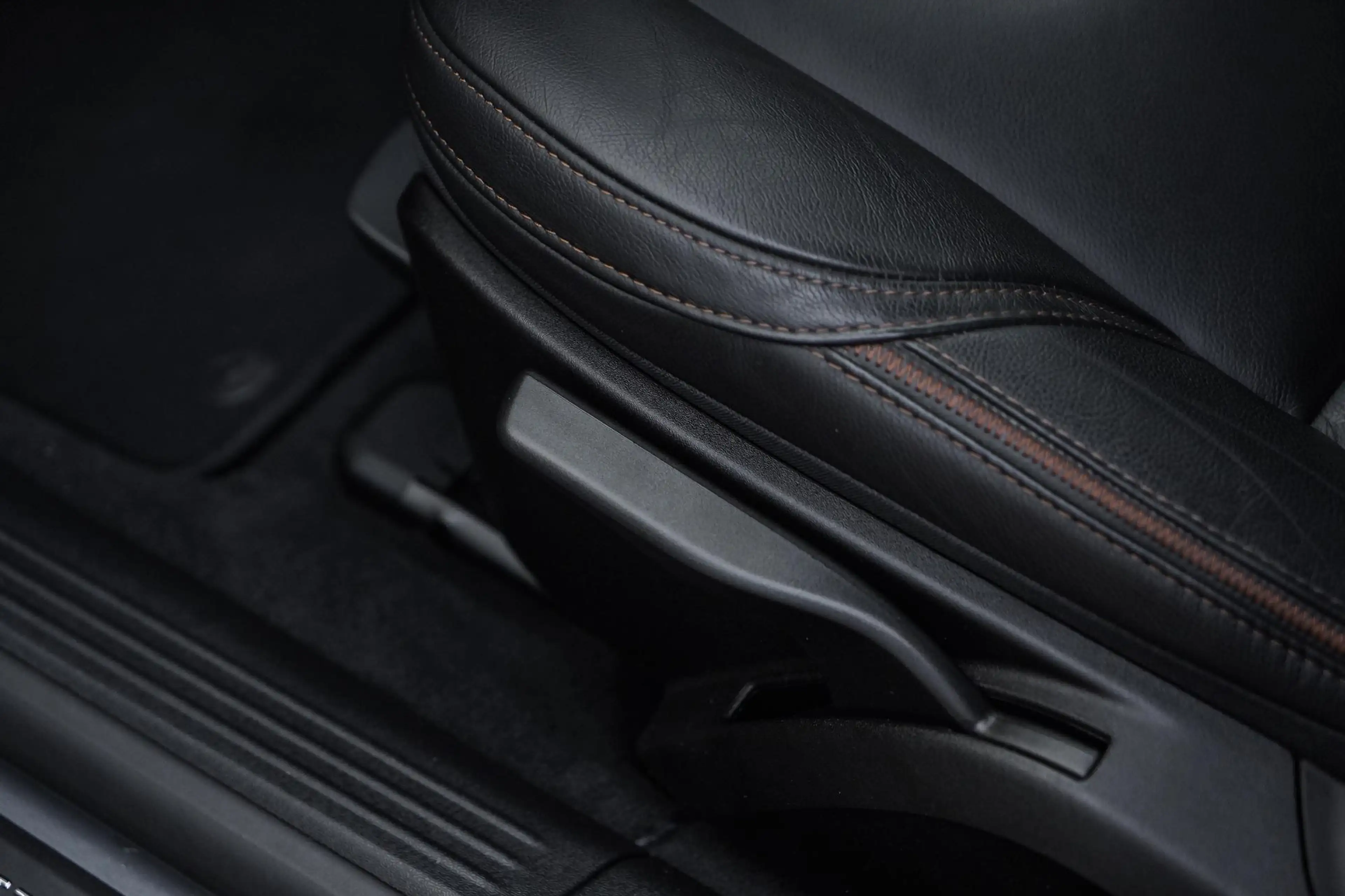 Volvo V40 Cross Country 1.5 T3 Polar+ Luxury Automaat | Camera | Navigatie — photo 15