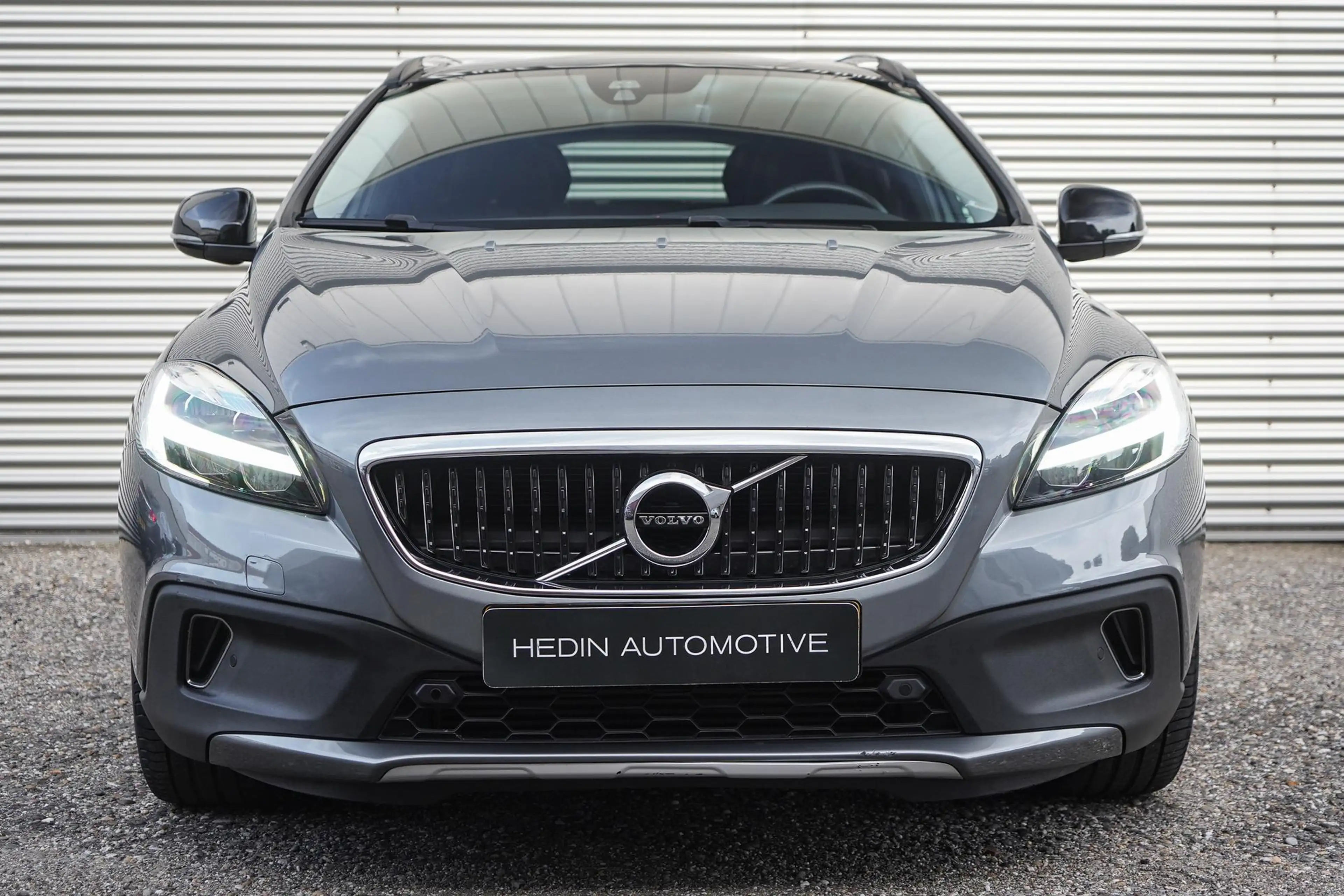 Volvo V40 Cross Country 1.5 T3 Polar+ Luxury Automaat | Camera | Navigatie — photo 2