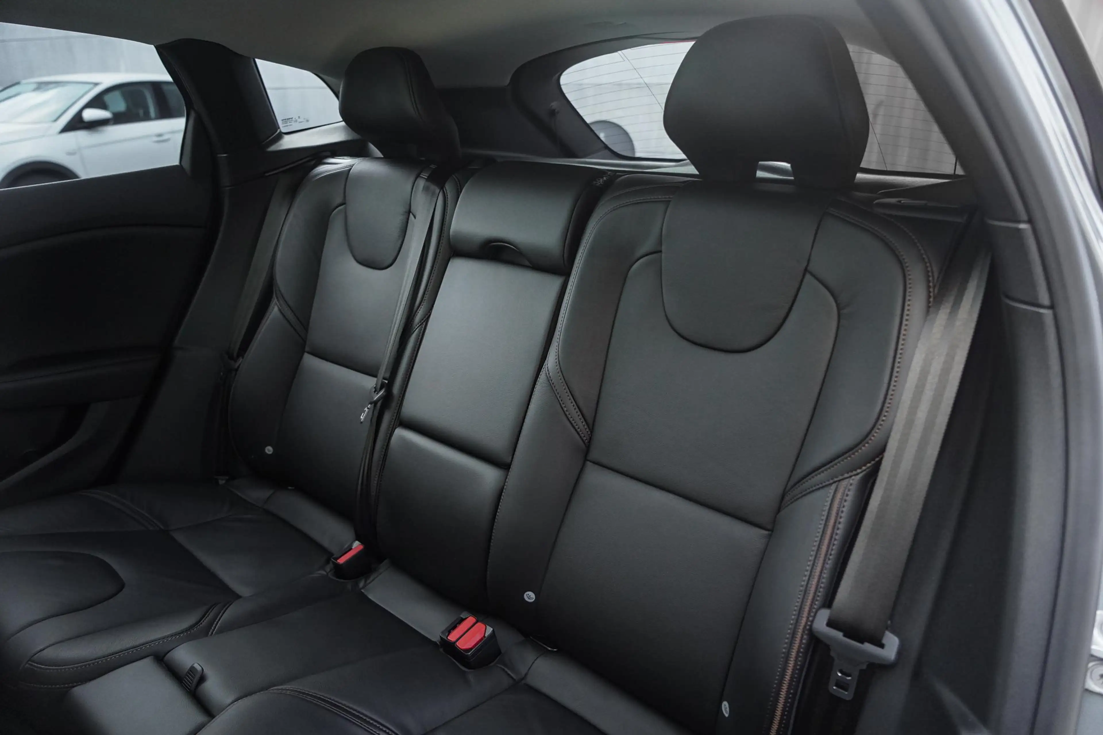 Volvo V40 Cross Country 1.5 T3 Polar+ Luxury Automaat | Camera | Navigatie — photo 13