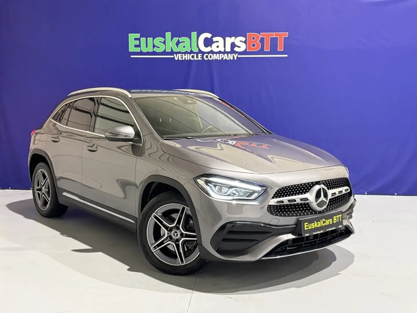 Mercedes-Benz GLA 250 250e Gris - 2