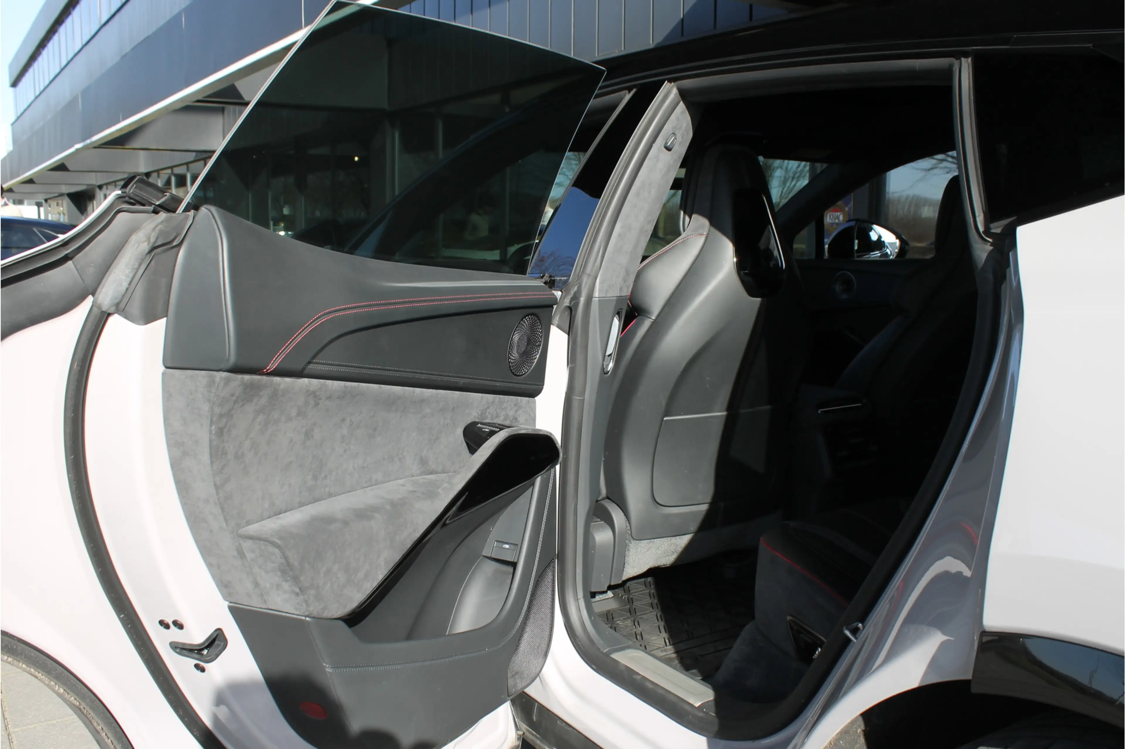 Lotus Eletre EDS 450 4WD 112 kWh — photo 13