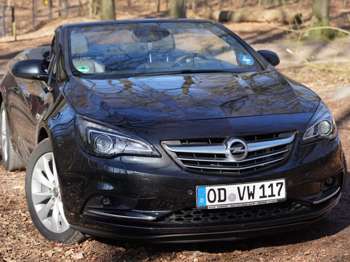 Opel Cascada Cascada 1.4 Turbo (ecoFLEX) Start/Stop Innovation Schwarz - 2