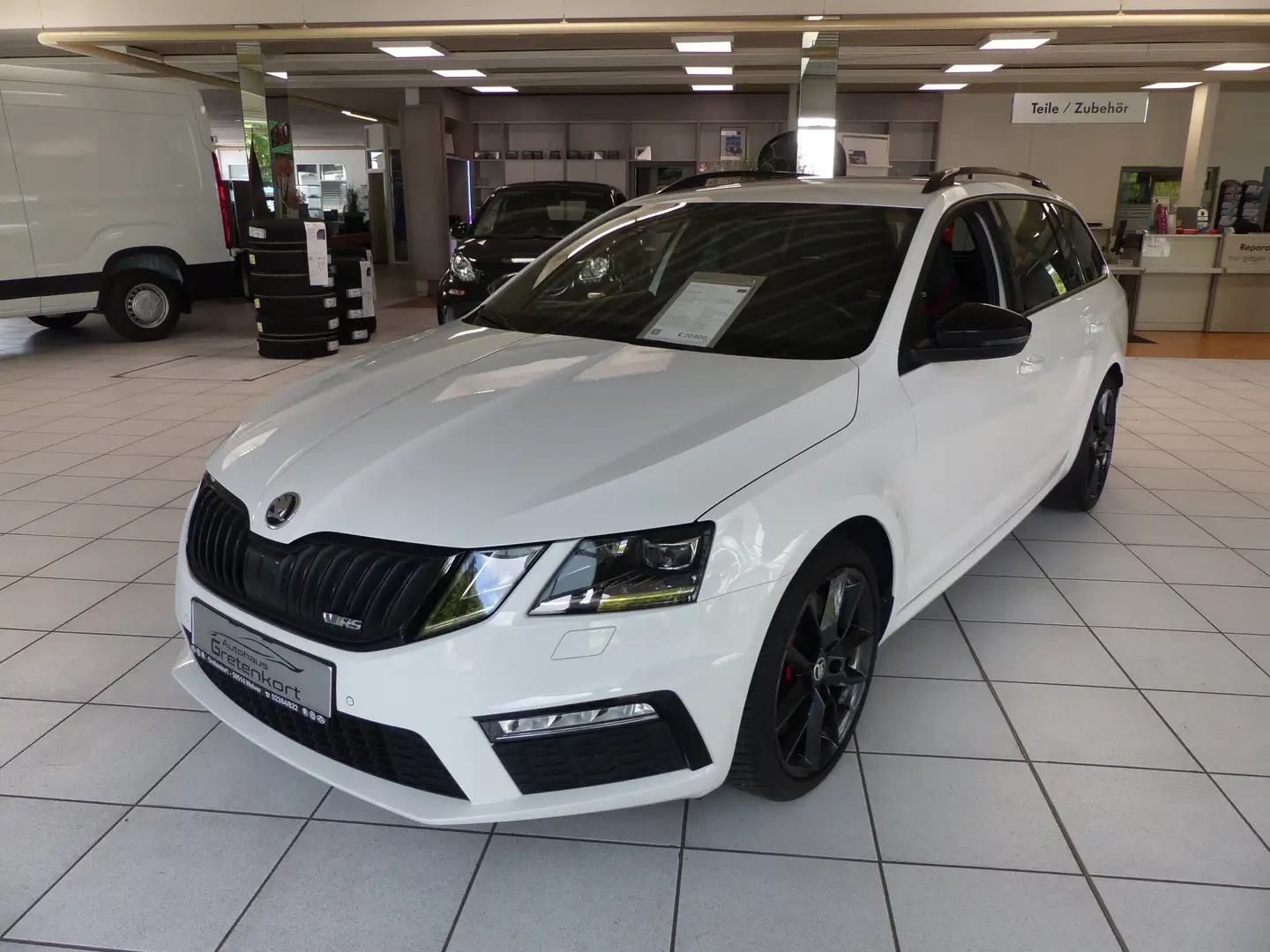 Skoda Octavia RS Blanc - 1