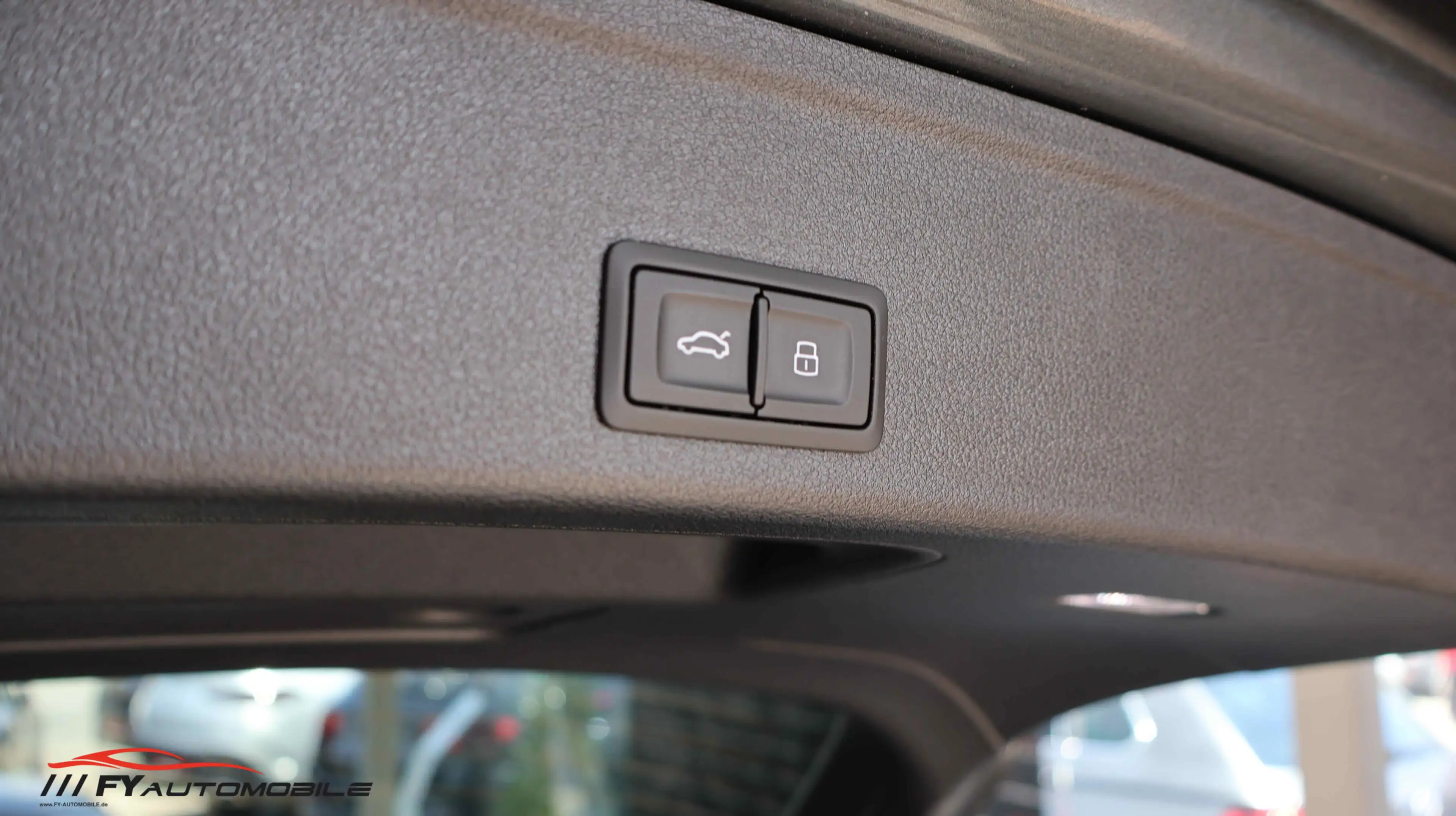 Audi RS4 2.9 TFSI quattro* MATRIX* AHK* 8 X BEREIFT* — photo 7