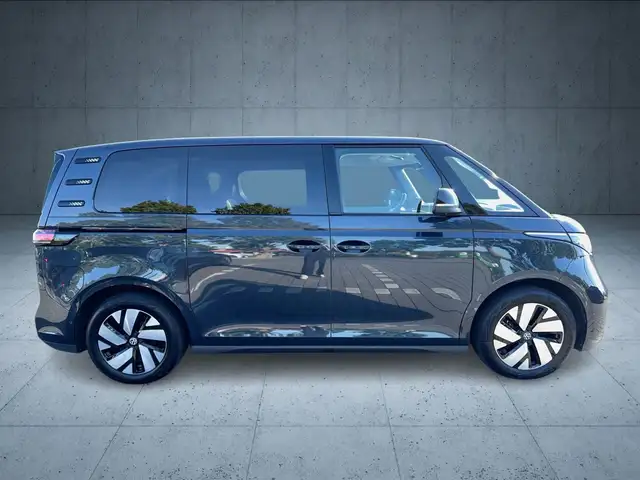 Volkswagen Id. Buzz view 6