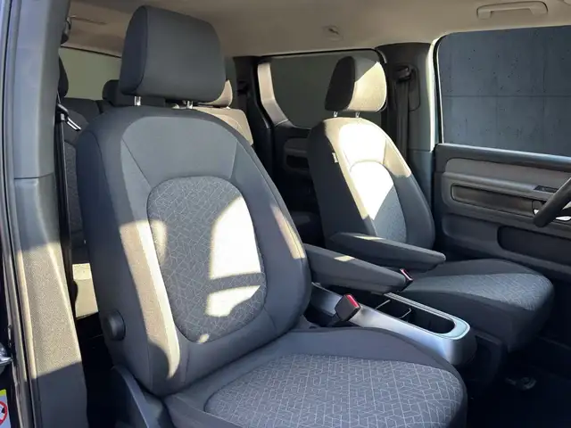 Volkswagen Id. Buzz view 13