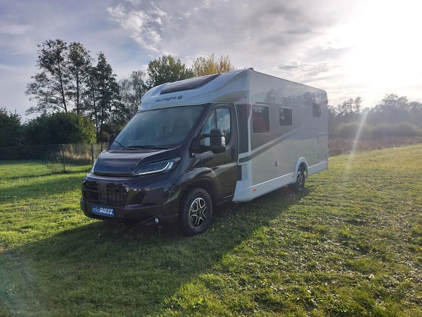 Sunlight T XX 68 * Sommer-Deal * spare 7.900 Euro Schwarz - 2