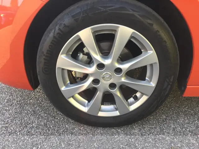 Opel Corsa view 9