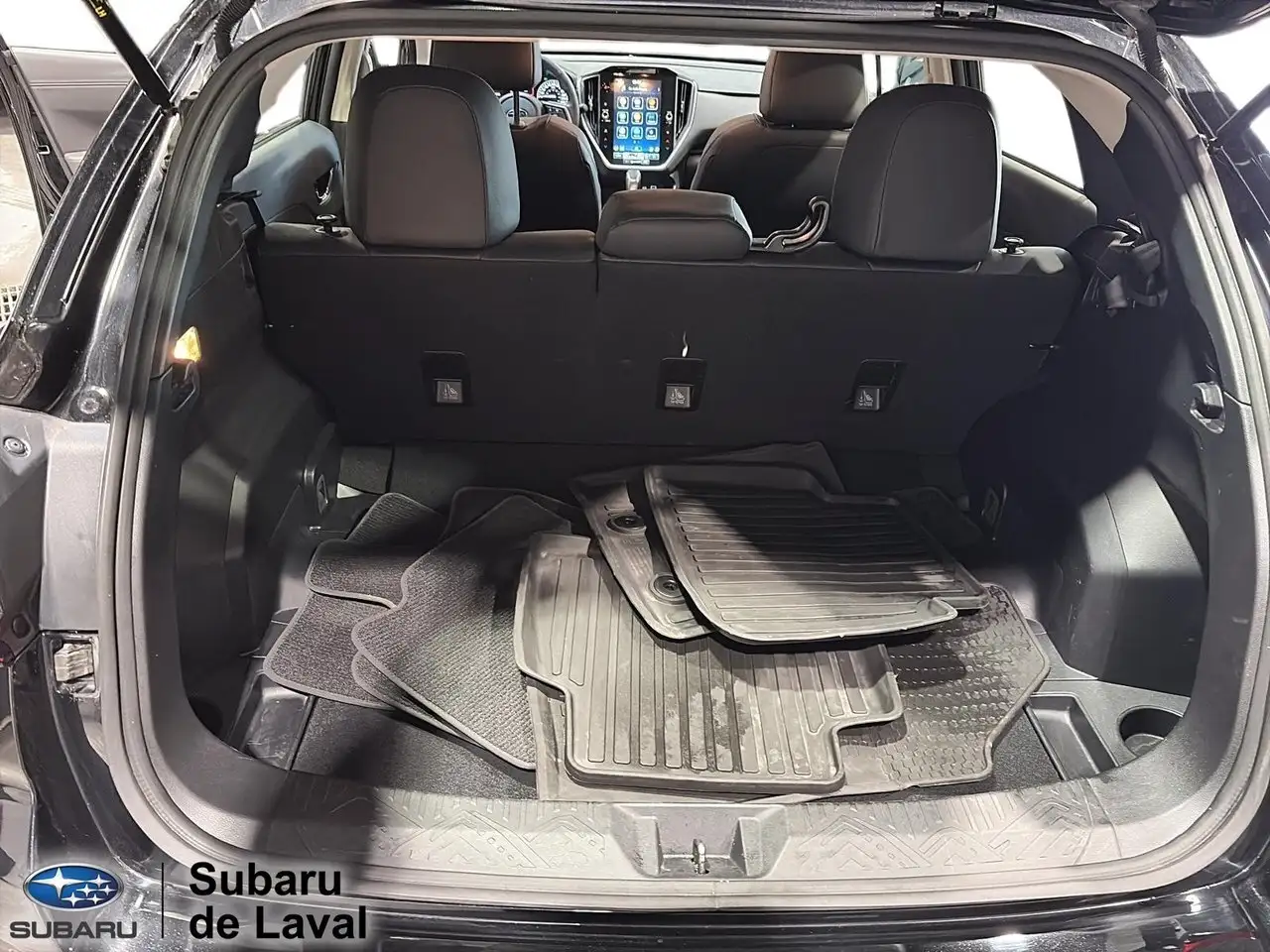 Subaru Impreza снимка Subaru Impreza