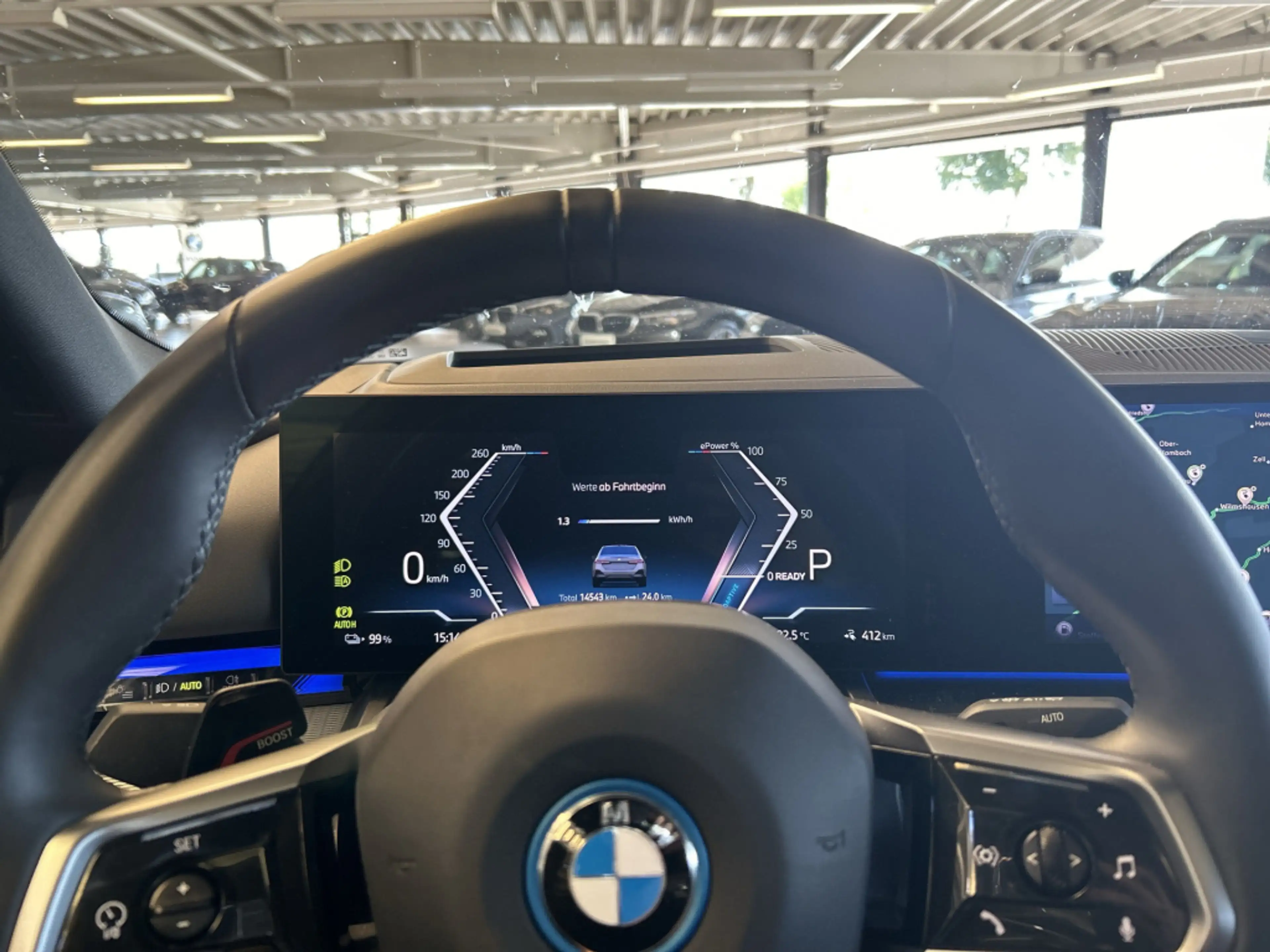 BMW i5 eDrive40 — photo 11