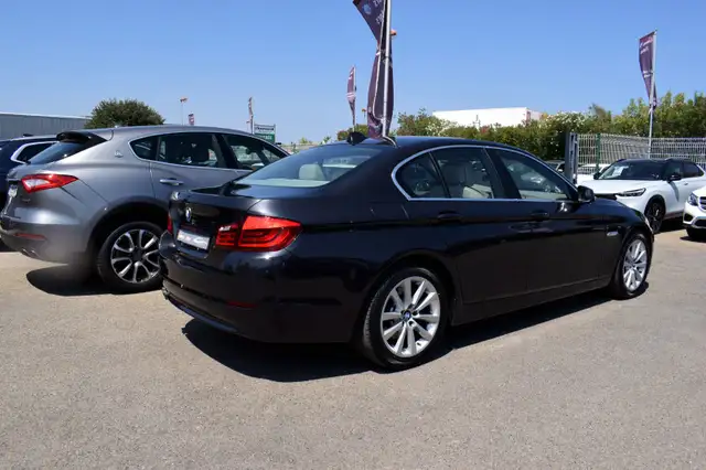 BMW 5 Series view 5