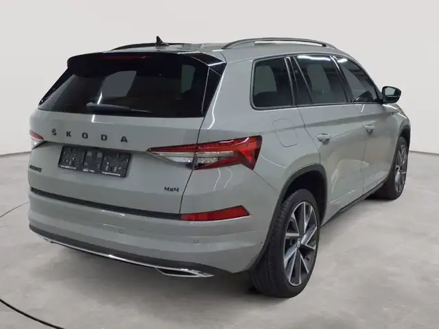 Skoda Kodiaq view 4