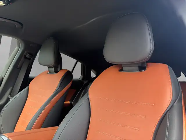 Mercedes-Benz GLC Class view 10