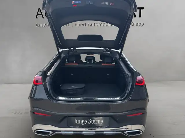 Mercedes-Benz GLC Class view 7