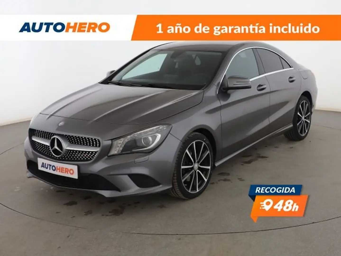 Mercedes-Benz CLA 200 200d Urban Gris - 1