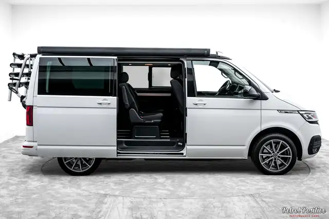 Volkswagen Transporter view 10
