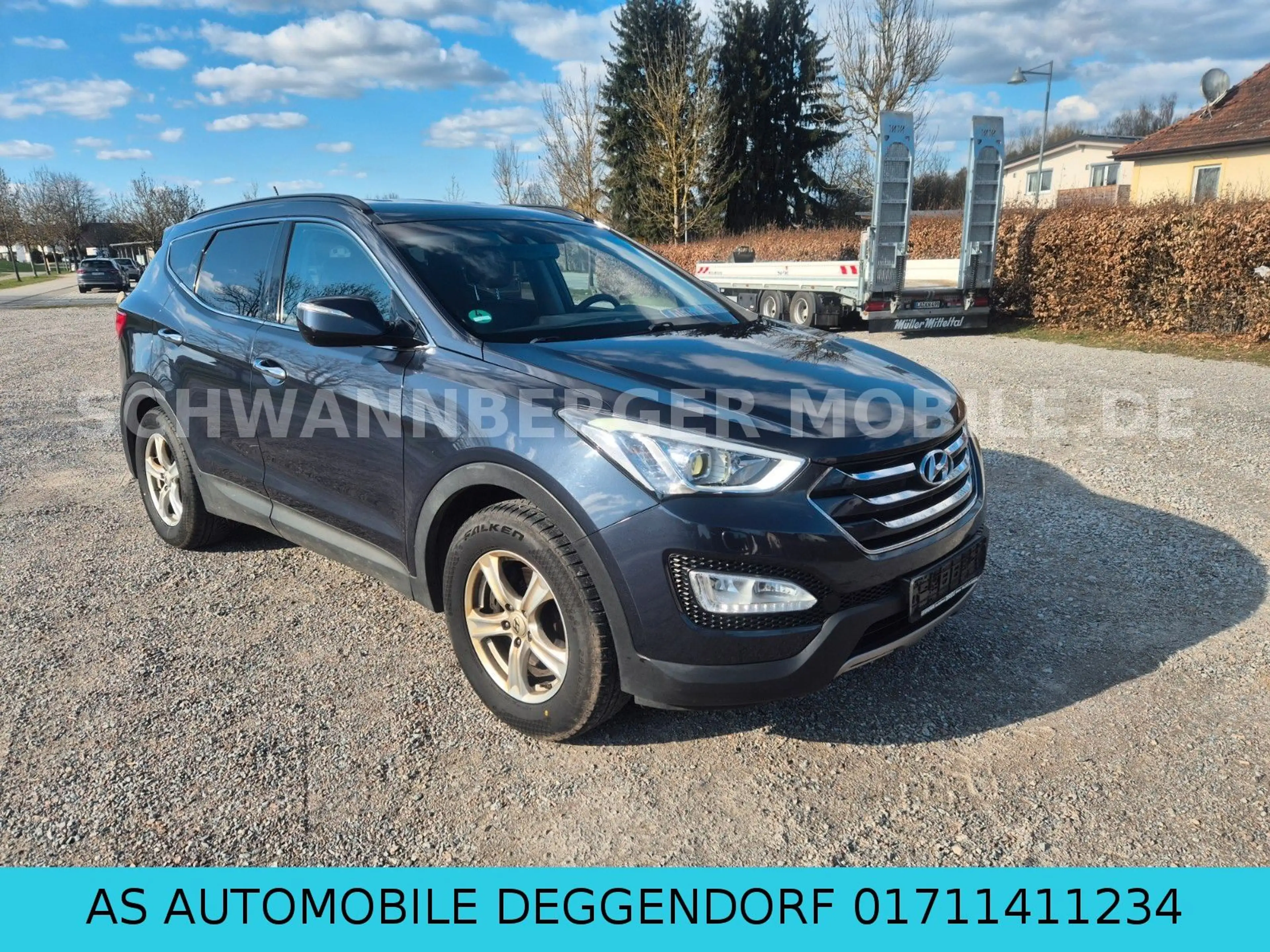 Hyundai SANTA FE Premium 4WD — photo 12