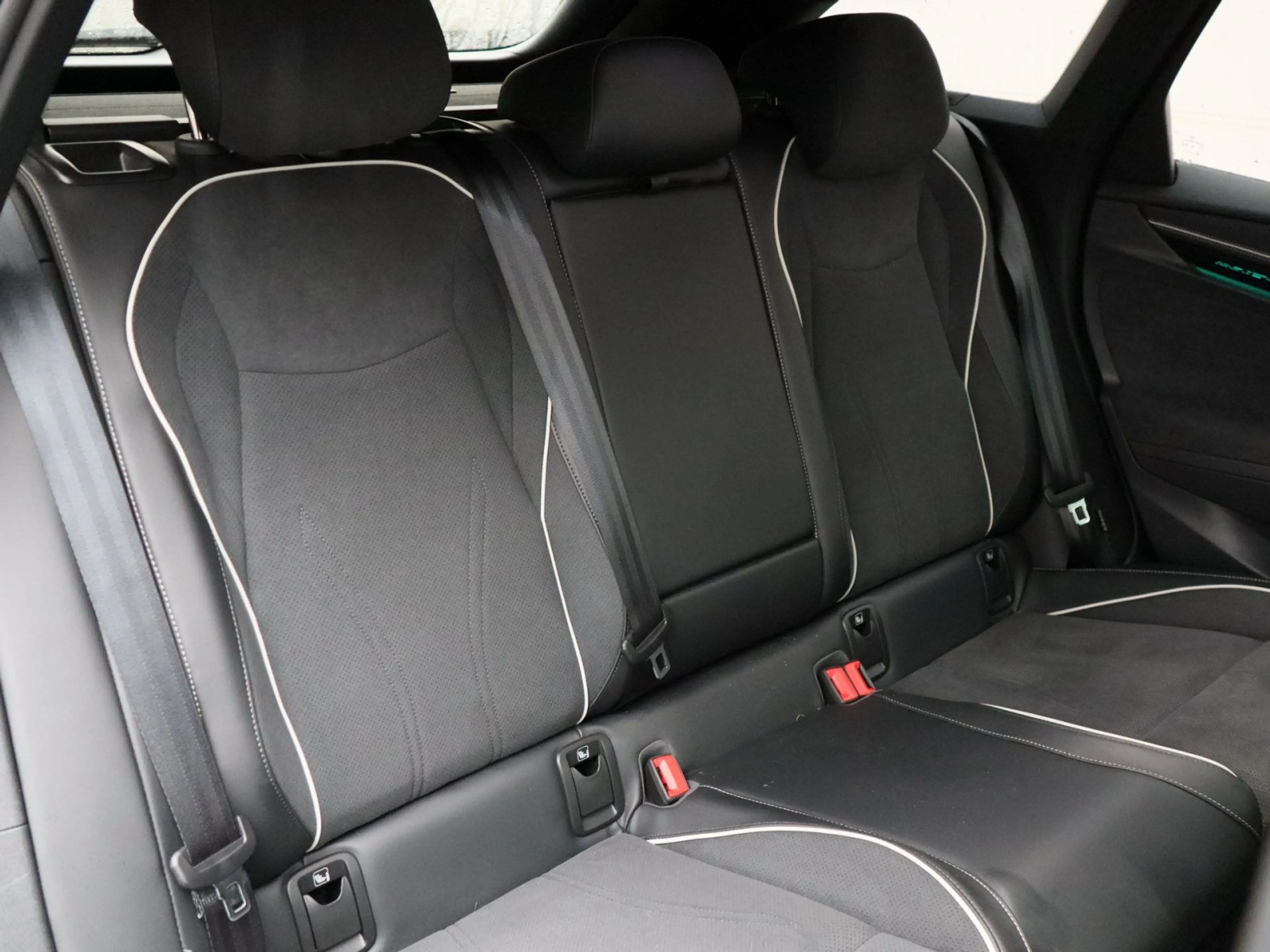 Volkswagen ID.7 Pro 210 kW (286 PS) 77 kWh 1-Gang-Au — photo 4