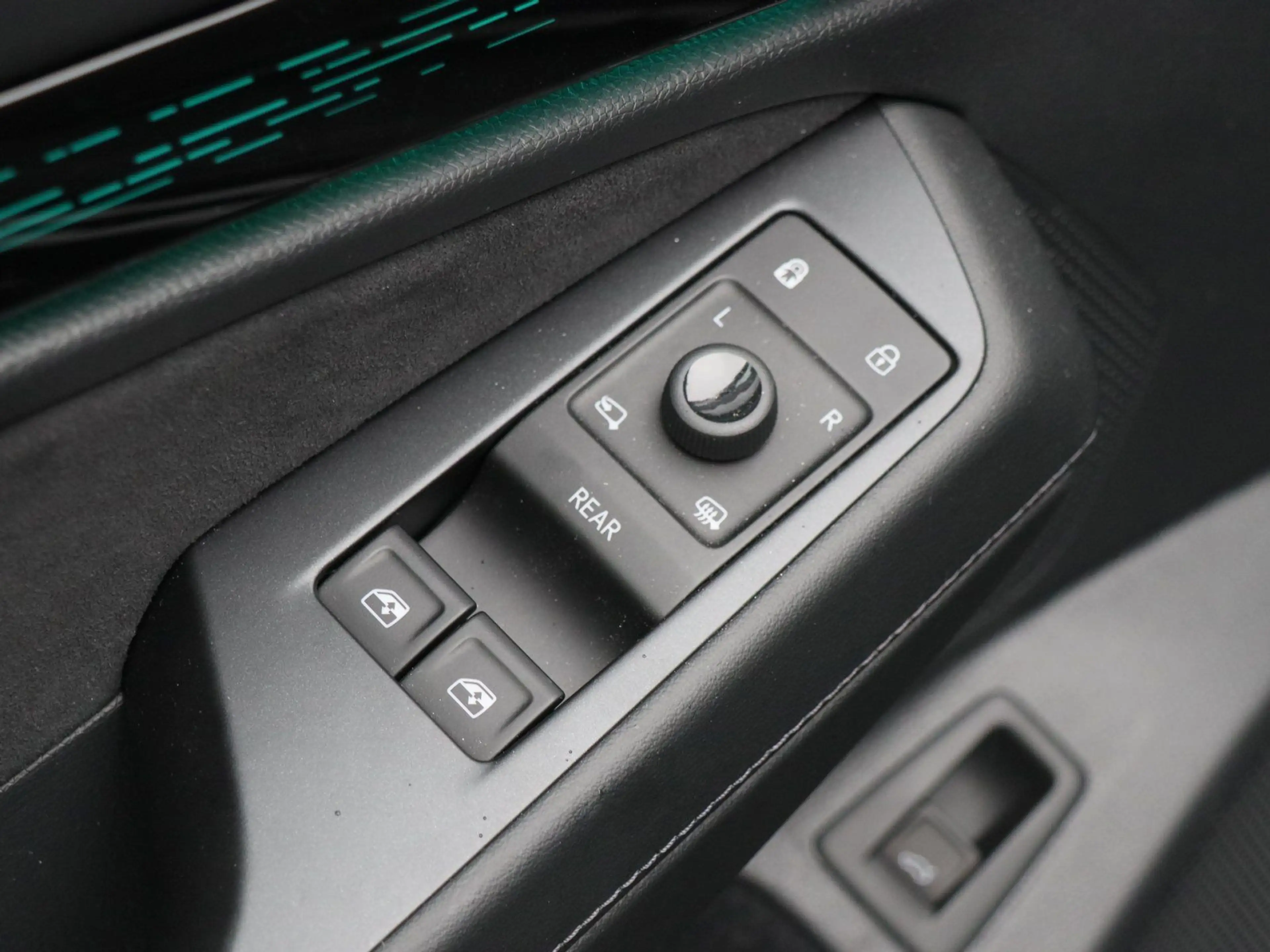 Volkswagen ID.7 Pro 210 kW (286 PS) 77 kWh 1-Gang-Au — photo 13