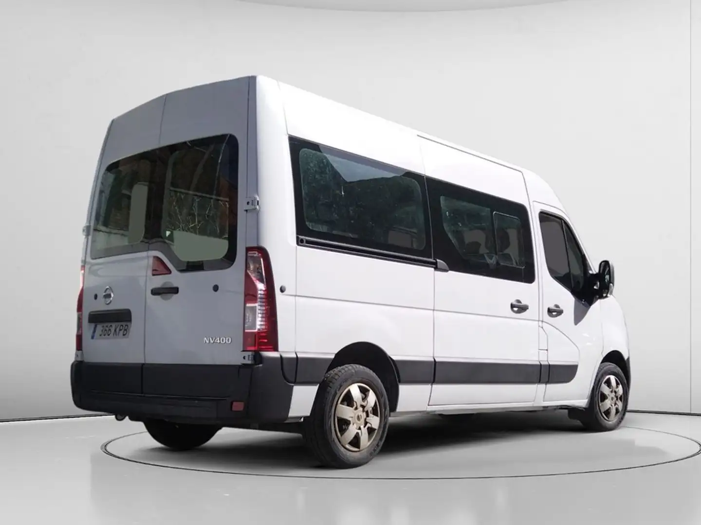 Nissan NV400 L4H3 3,5T Weiß - 2