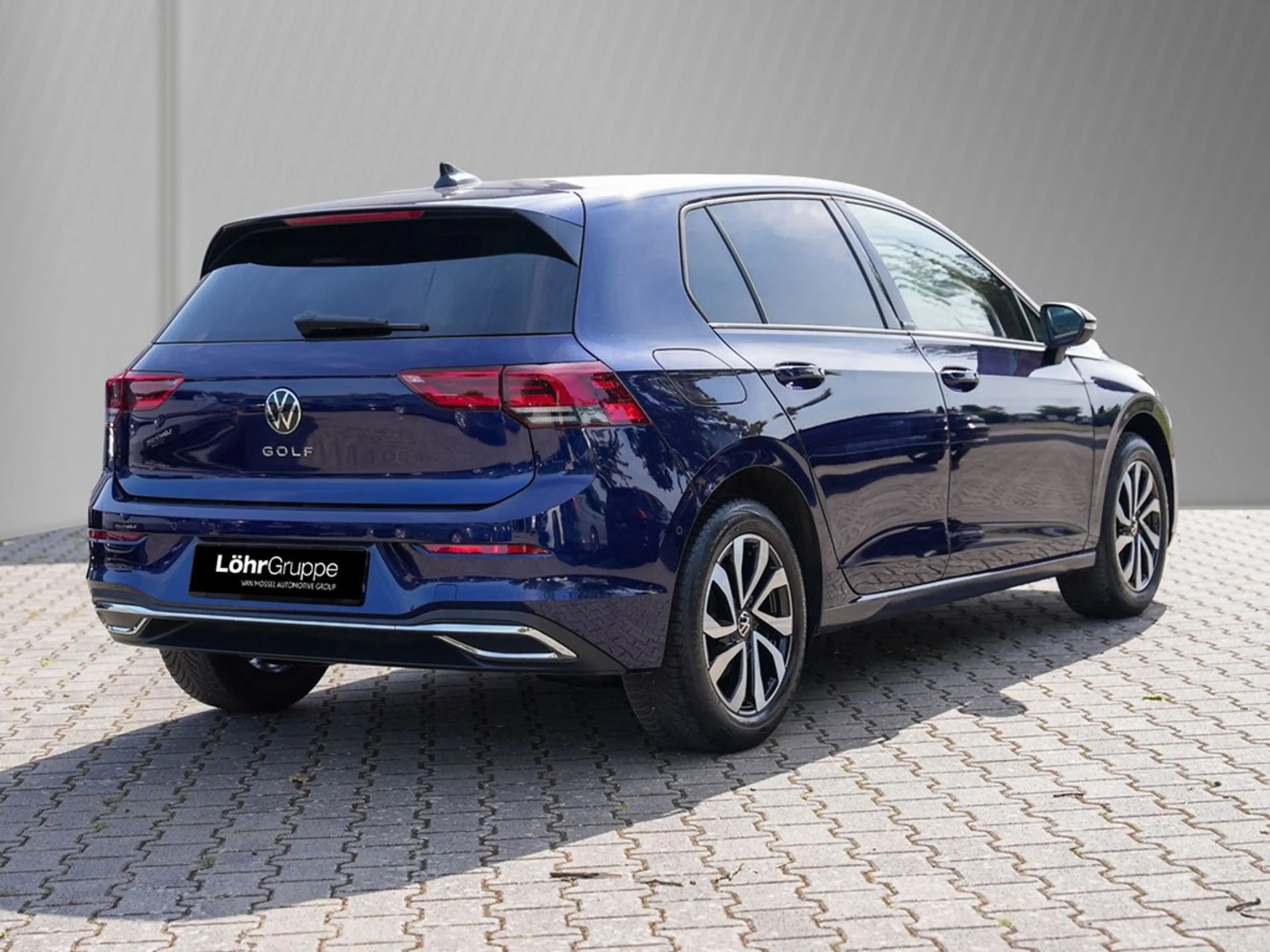 Volkswagen Golf 1.5 TSI Active *LED-Plus*Navi*Panorama*IQ-Drive... — photo 4