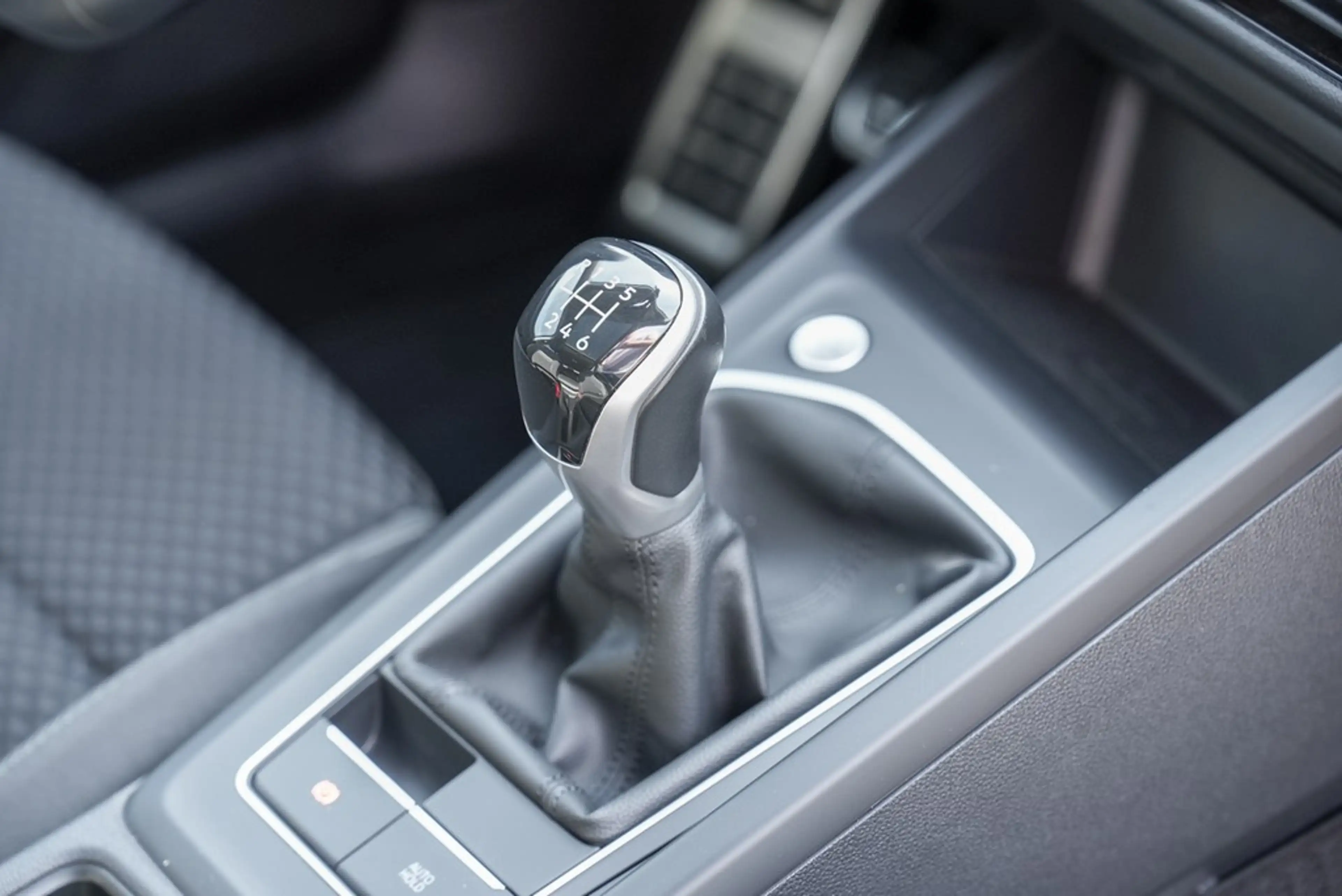 Volkswagen Golf 1.5 TSI Active *LED-Plus*Navi*Panorama*IQ-Drive... — photo 9